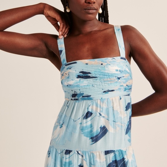 A&F Babydoll Maxi Dress Medium Long - Picture 3 of 5